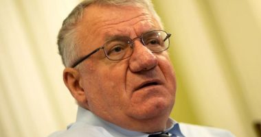 Sheshel do të dëshmojë në Hagë