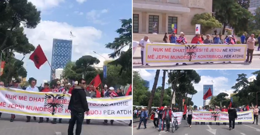 Protest in Tirana for higher wages