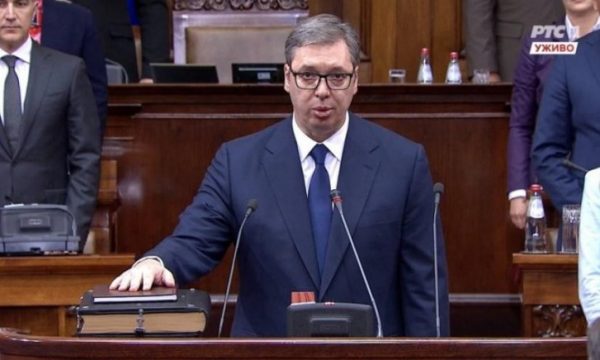 Serbia i dërgon KFOR-it kërkesën për të dërguar trupat e saj në Kosovë