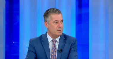 Teoritë konspirative, qasja primitive për të shpjeguar grushtimin e Berishës