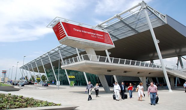 Conference League, Aeroporti: Dyfishohen kapacitetet në Rinas, njerëzit të na mirëkuptojnë. Sot vijnë ekipet