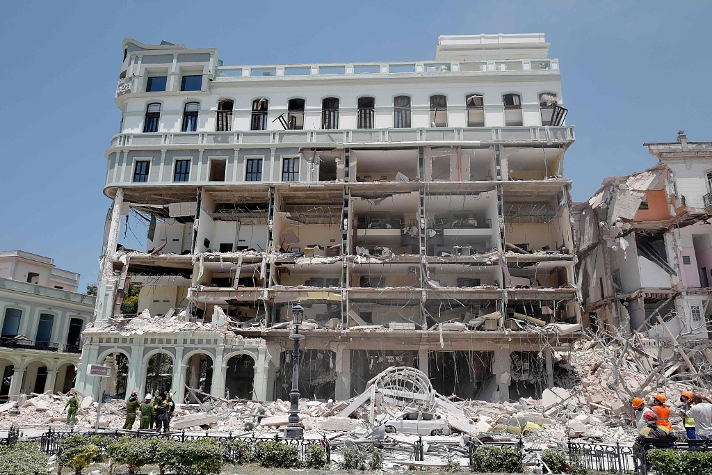 22 të vrarë dhe 13 të zhdukur pas shpërthimit të hotelit në Havana