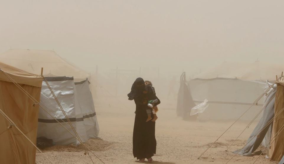 Iraku goditet nga stuhia e pluhurit, mijëra njerëz kërkojnë trajtim