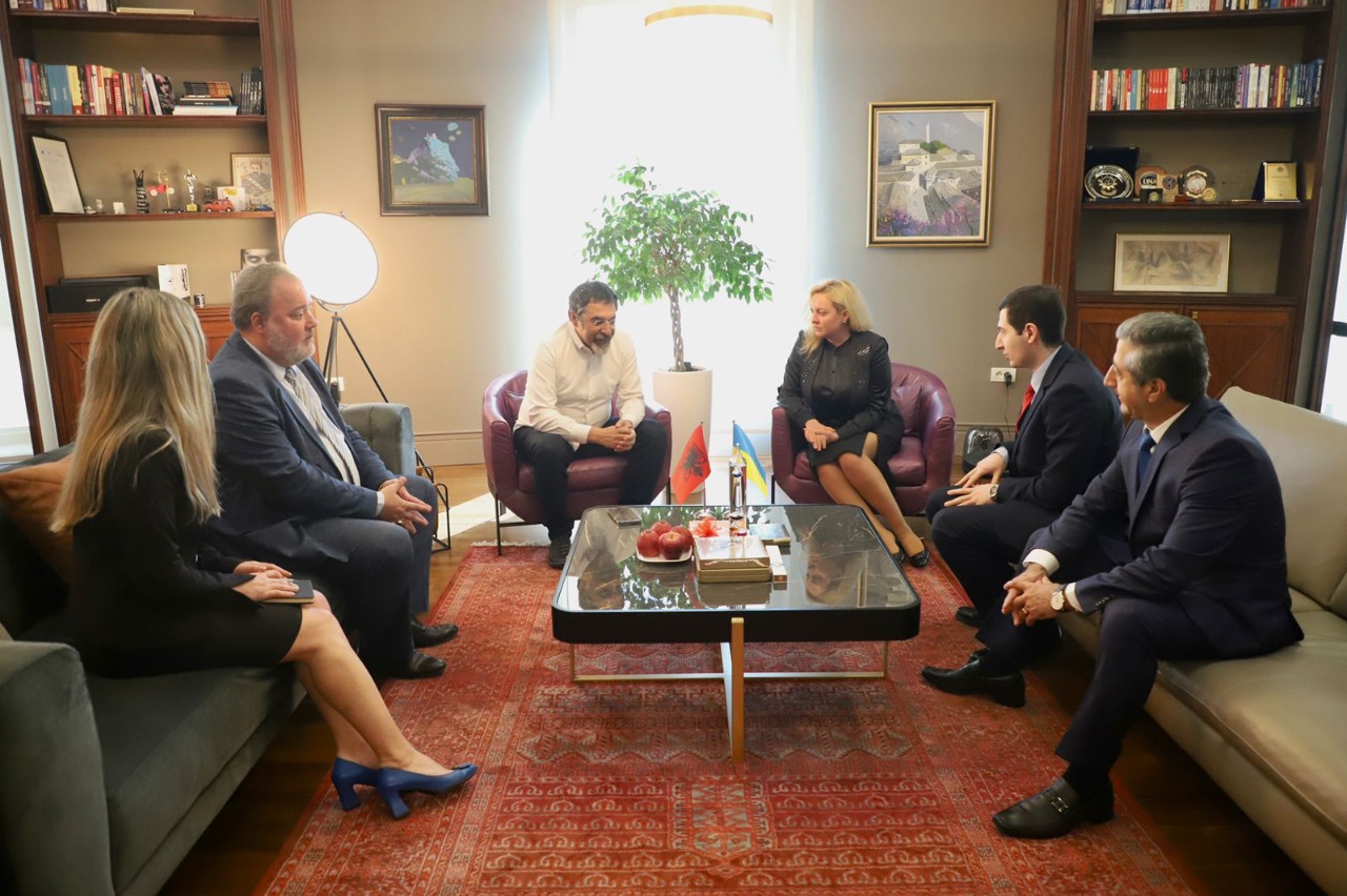 Çuçi pret zyrtaren e Kharkiv: Shqipëria do të mbështesë Ukrainën në rezistencën për të qenë vend i lirë