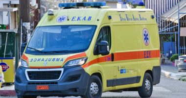 Aksident i frikshëm në Greqi, makina  bëhet copë-copë, vdes 18-vjeçari