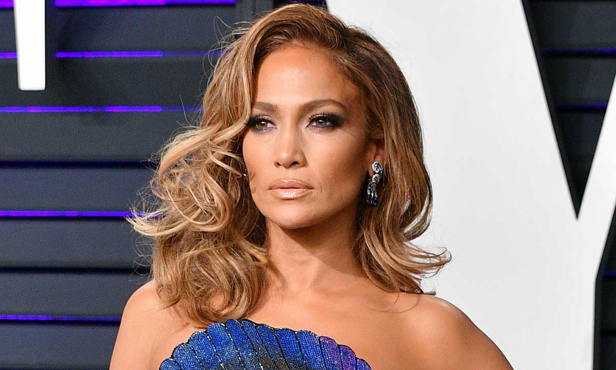 “Më rrihte, ishte shumë e ashpër”, Jennifer Lopez rrëfen marrëdhënien e vështirë me të ëmën