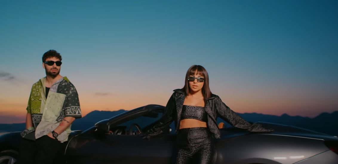 VIDEO/ Incident në koncertin e këngëtares shqiptare, sigurimi largon fansin nga skena