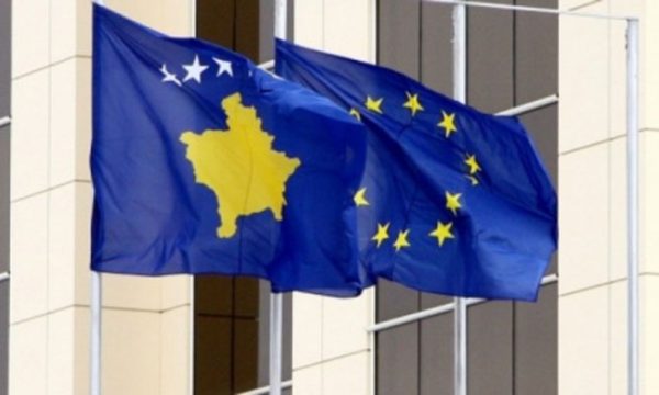 BE i kërkon Kosovës më shumë reforma në qeverisje lokale