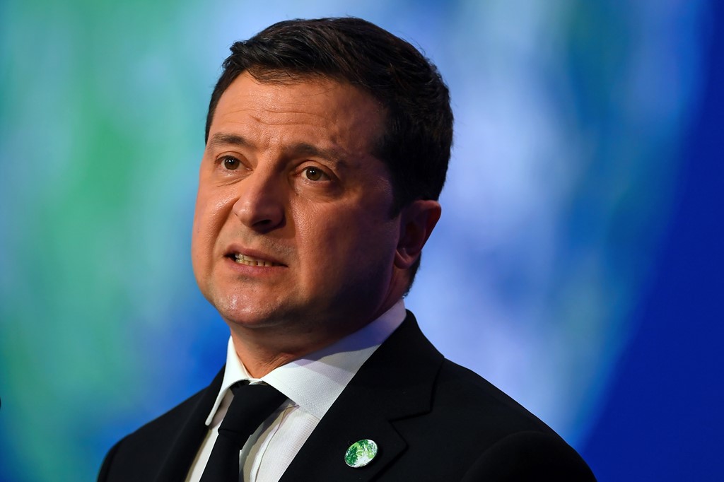 Topi i bejsbollit i nënshkruar nga Zelensky shitet 50 mijë dollarë