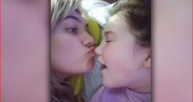 Del audio, 4 ditë para se Georgina të sëmurej, çfarë i thoshte e ëma për të atin?