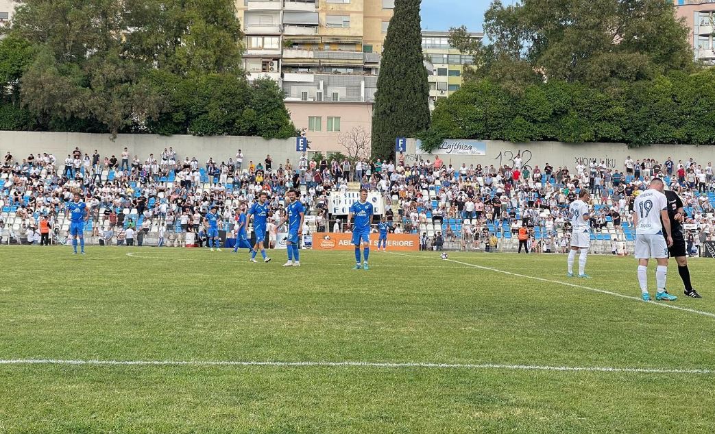 Gjoba, paralajmërime dhe një pezullim: Disiplina merr vendimet