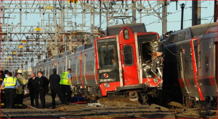 Përplasen dy trena në Spanjë, të paktën një viktimë, 100 pasagjerë mbeten të bllokuar