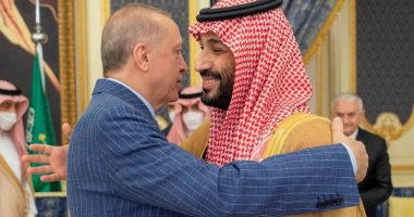 Princi i Arabisë Saudite viziton Turqinë për herë të parë që nga vrasja e gazetarit Khashoggi, takim kokë më kokë me Erdogan