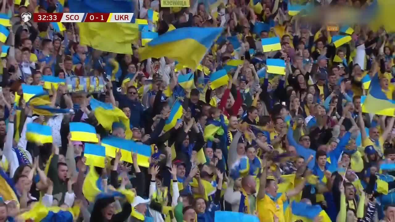 VIDEO/ Ukraina kalon në avantazh ndaj Skocisë me një supergol