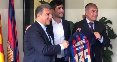 ZYRTARE/ Barcelona rinovon me titullarin