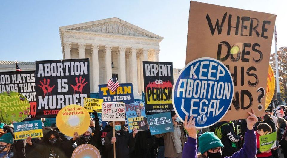 Vendimi i Gjykatës Supreme, shtetet republikane në SHBA nisin menjëherë të ndalojnë abortin