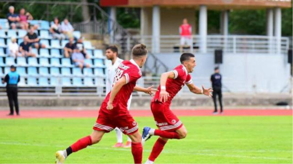 Kampionët nuk ndalen, Tirana arrin marrëveshje me lojtarin e Maqedonisë së Veriut