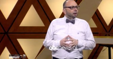 Monolog nga Erion Kristo: Uroni me fjalë të ëmbla njerëzit, që t’ua kthejnë në të njëjtën mënyrë