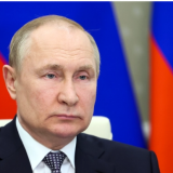 “Në Rusi ka nisur një grusht shteti”, ish-kreu i CIA-s tregon kush do e rrëzojë Putinin nga pushteti