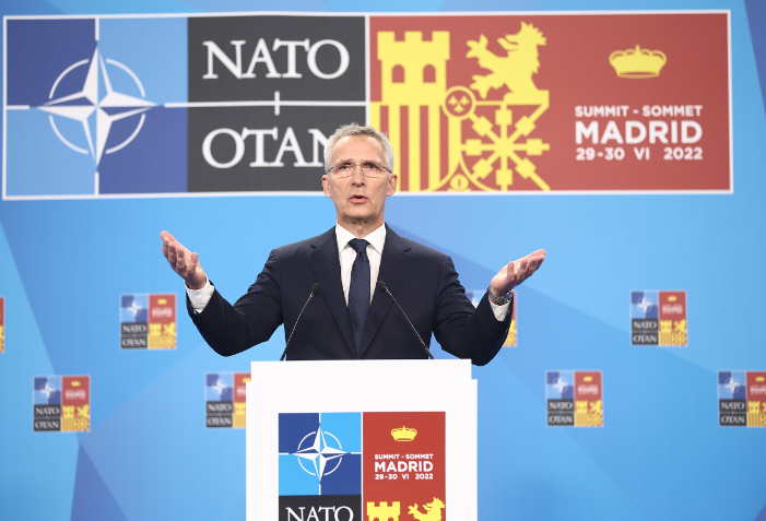 Stoltenberg: Kriza globale e ushqimit nuk është shkaktuar nga sanksionet e NATO-s