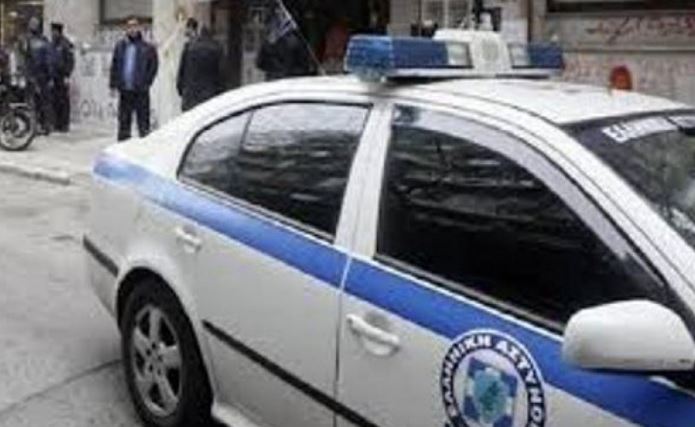 “Lëreni të vdesë”, tre shqiptarë dhunojnë barbarisht bashkatdhetarin