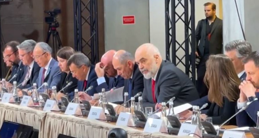 Albanian government  donates 1 million euros for Ukraine