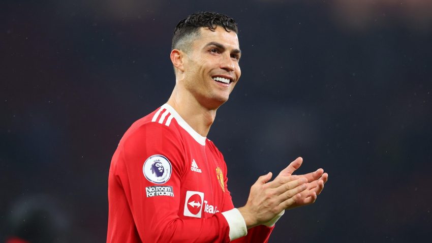 Situata pezull e Ronaldos te United, portugezi nuk paraqitet në stërvitje me djajtë