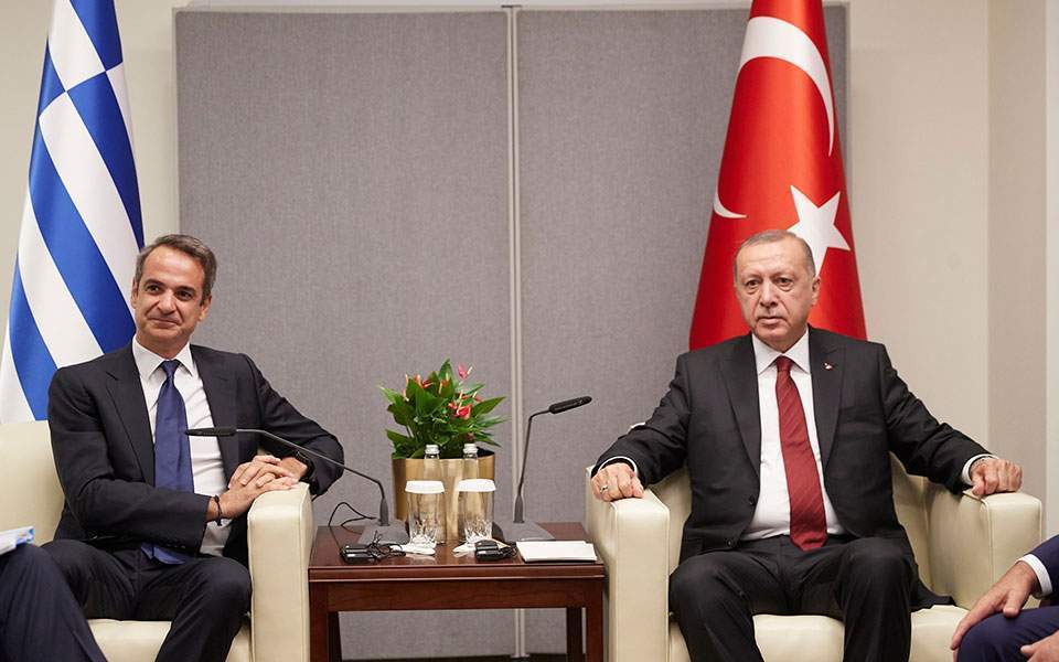 Mitsotakis “lë derën hapur” për Turqinë: Besoj se do kthehemi në ujëra të qeta