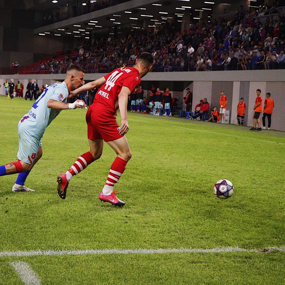 E mbylli me Skënderbeun, Melos Bajrami marrëveshje me kampionët