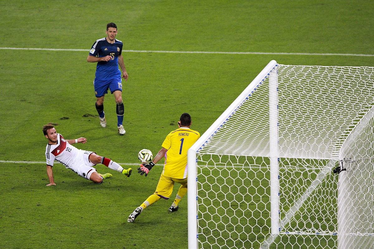 Legjenda gjermane për finalen e Kupës së Botës 2014: Argjentina duhet të kishte fituar, arbitri duhet të kishte dhënë një penallti për faullin e Neuer