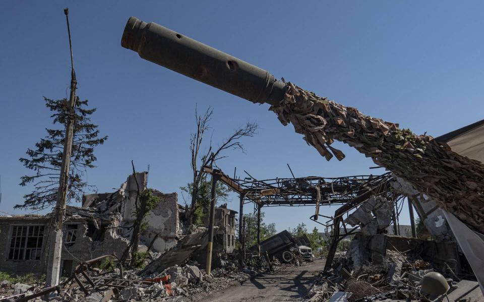 U kapën robër në Azovstal, dy komandantë ukrainas transferohen në Rusi për hetim