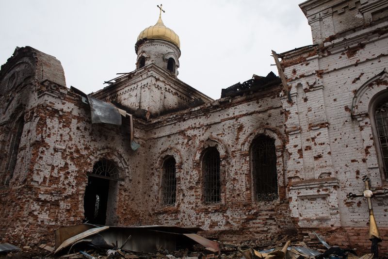 “I mbijetuan Luftës së II Botërore, por jo pushtimit rus”, Zelensky: 113 Kisha të shkatërruara nga bombardimet