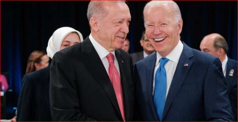 Samiti i NATO-s: Biden dhe Erdogan do të diskutojnë shitjen e dhjetëra F-16