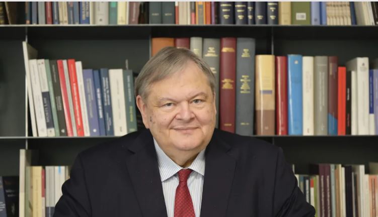 Venizelos përfundon në spital, u infektua me Covid-19