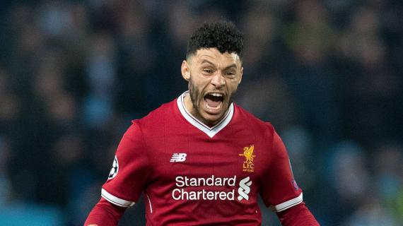 Liverpool merr vendimin, Chamberlain është në merkato