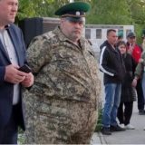 Putin nxjerr komandantin obez në fushë-betejë: Ha 5 vakte në ditë dhe pi 1 litër vodka