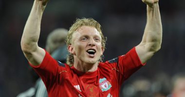 Dirk Kuyt merr drejtimin e skuadrës së njohur