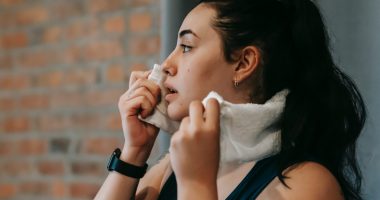 Keni probleme me djersitjen e tepërt? Këto këshilla do t’ju shpëtojnë