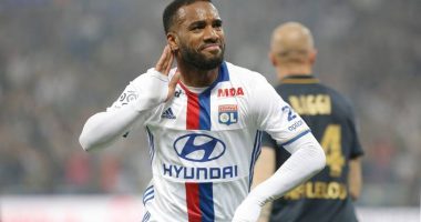Arrihet marrëveshja, Lacazette pranë kalimit në Arabinë Saudite