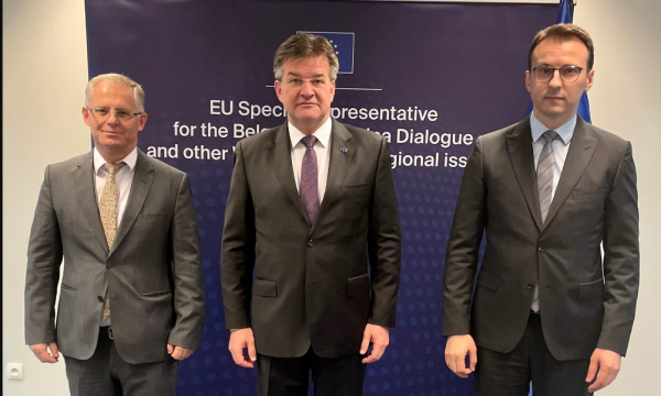 Kosova dhe Serbia arrijnë marrëveshjen për energjinë