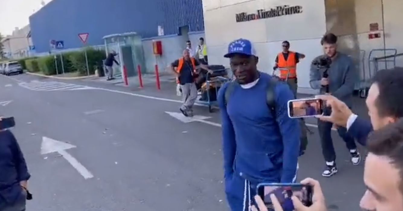 VIDEO/ Erdhi momenti, Romelu Lukaku shkel në Milano: Inter, jam shumë i lumtur