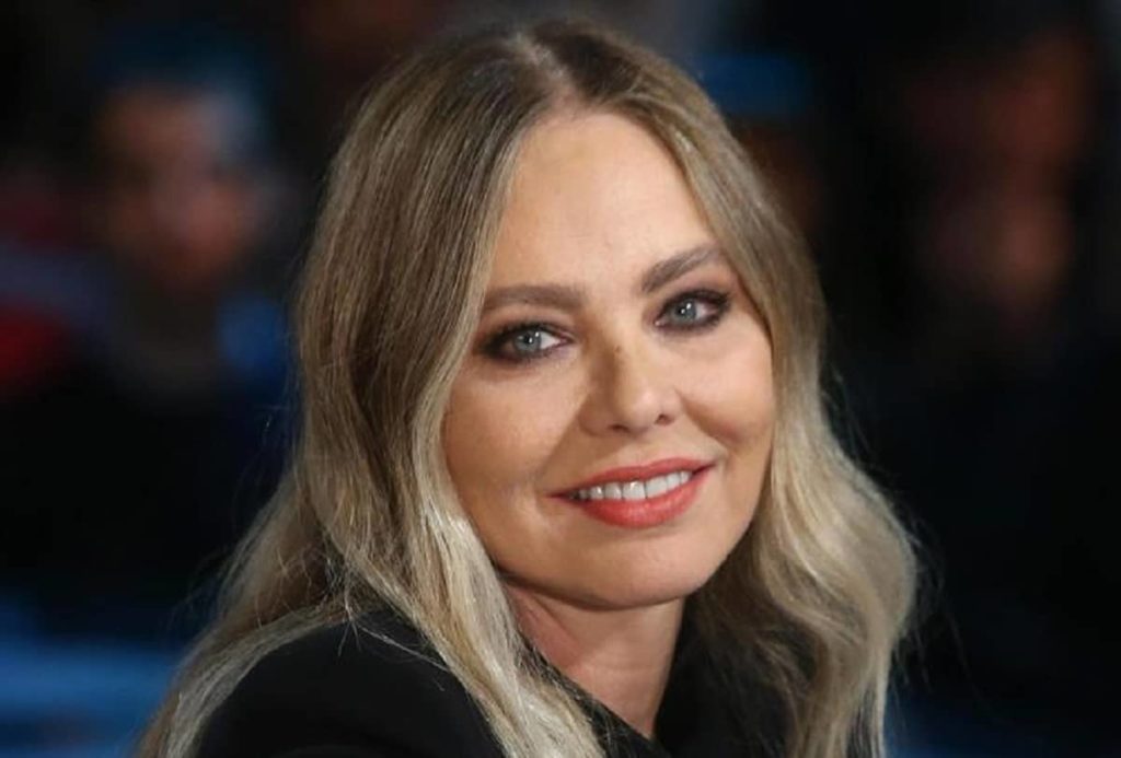 FOTO/ Ornella Muti bëhet gjyshe për herë të katërt