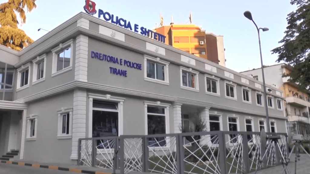 Arrestimi i Gentian Malindit, policia njoftim zyrtar: Iu gjetën mbi 12 mln lekë dhe dokumente false, ku u kap