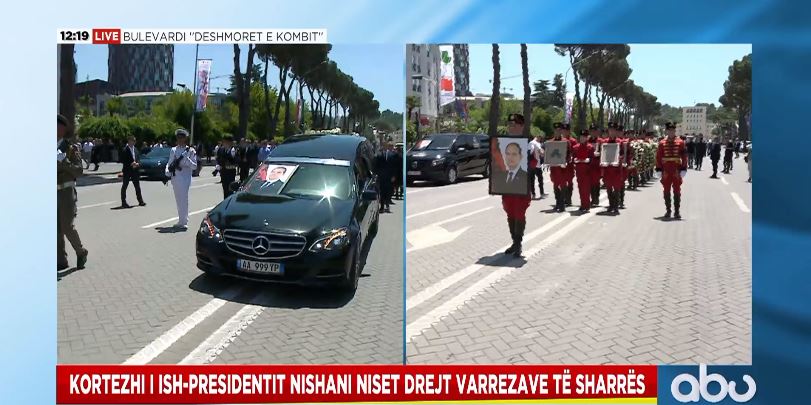 Rrugëtimi i fundit, trupi i ish-presidentit Bujar Nishani niset drejt varrezave të Sharrës