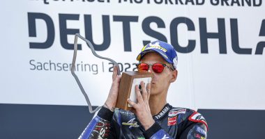 Bagnaia përfundon jashtë, Quartararo triumfon në Gjermani dhe shkëputet