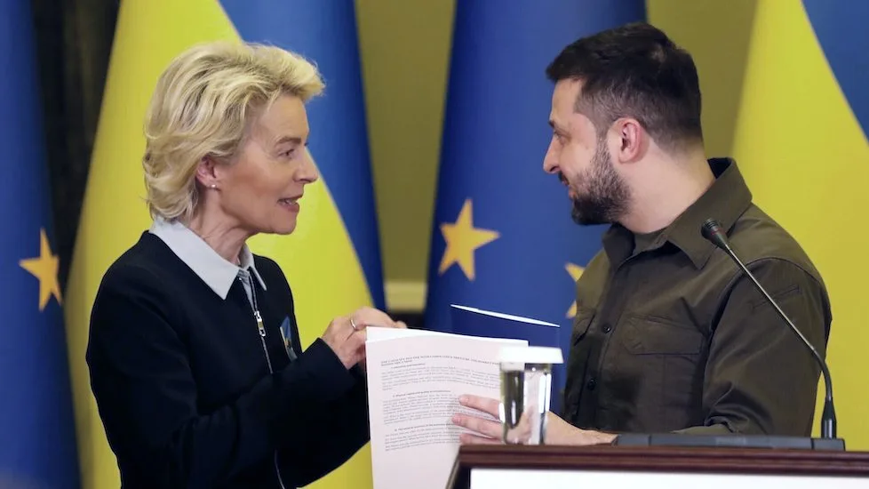 Von der Leyen: Do rishikojmë kërkesën për statusin kandidat të Ukrainës në samitin e qershorit