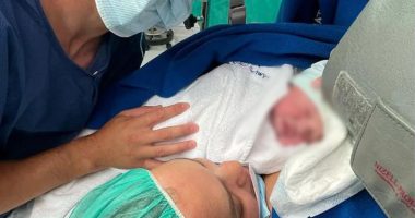 Futbollisti shqiptar bëhet baba për herë të dytë, e quan djalin Ezan