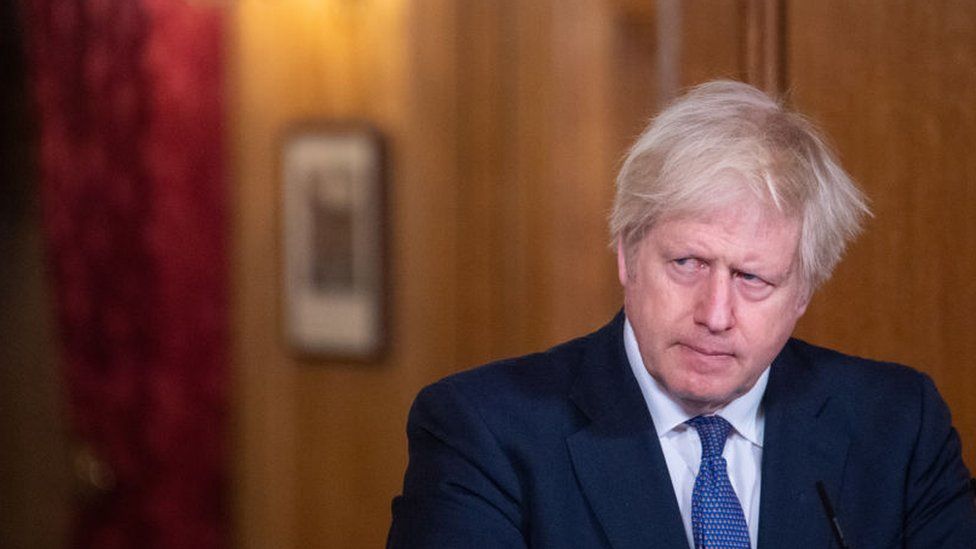 5 arsye pse ra qeveria e Boris Johnson