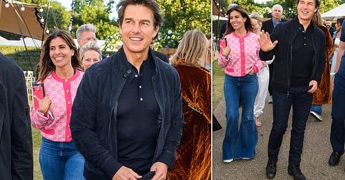 Pas ndarjes nga Hayley Atwell, Tom Cruise fotografohet krah një gruaje misterioze