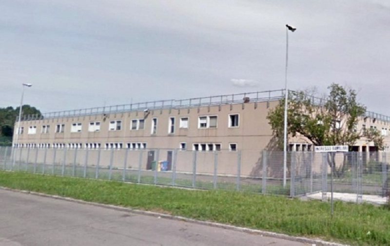Vetëvaret brenda qelisë në burgun e Durrësit, 44-vjeçari vdes në spital. Ishte dënuar me 14 vite për vrasje